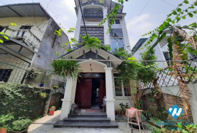 A little beautiful house for rent in Long Bien distric